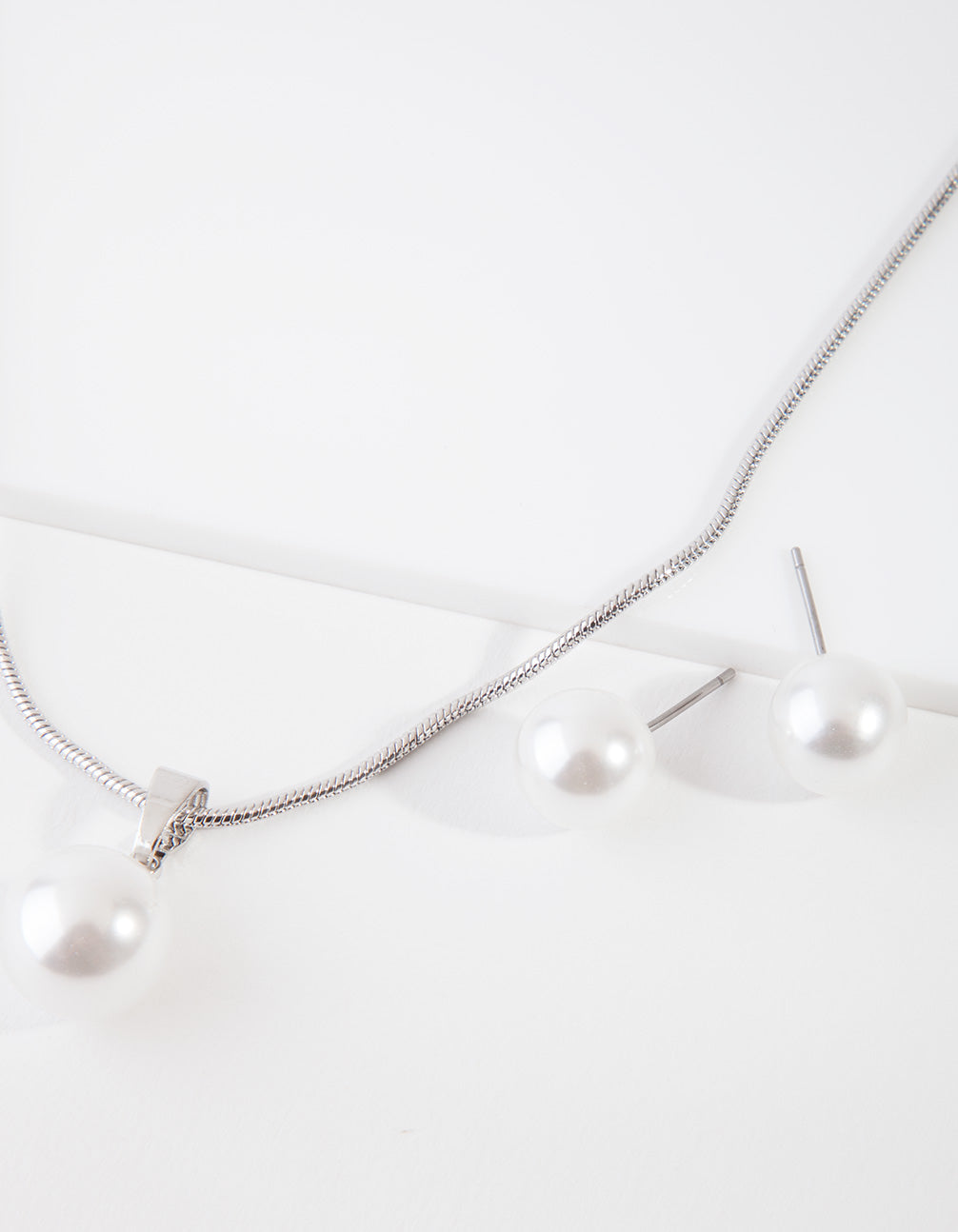 Silver Large Pearl Stud Necklace Earrings Set