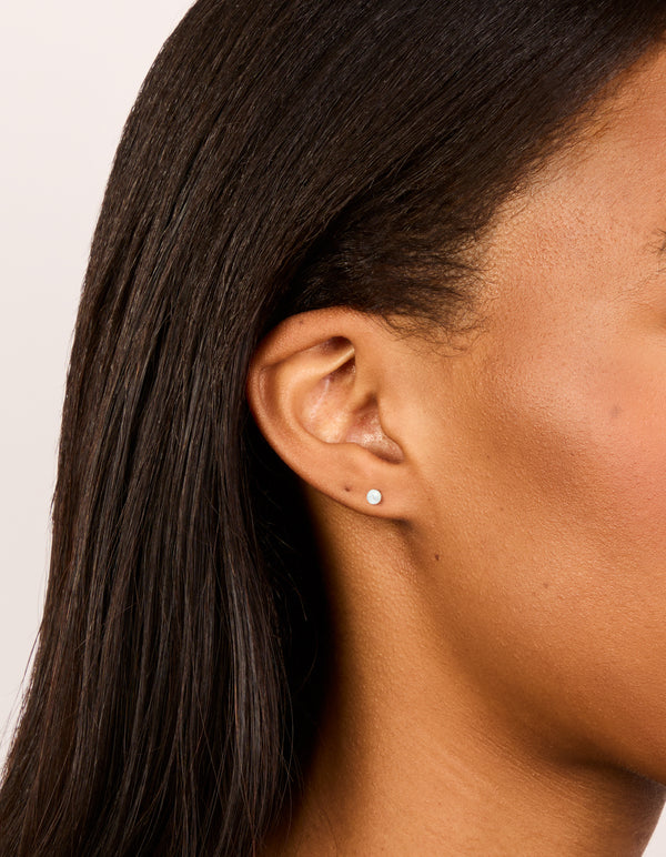 Pearl Mini Stud Earrings