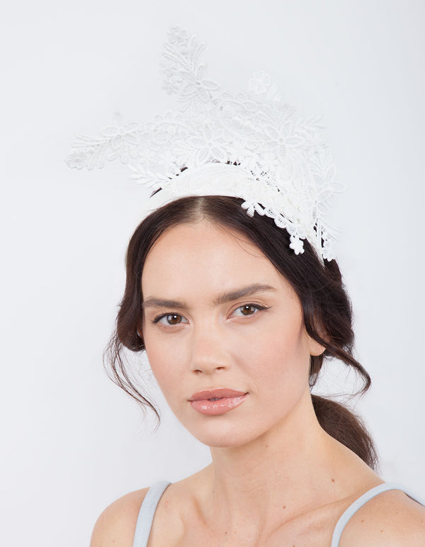 OCHR FB WHT LG DELC SIDE LACE