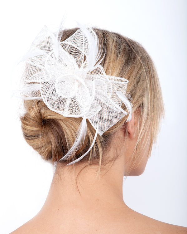 OCHR SINA WHT FLWER FTHR CMB