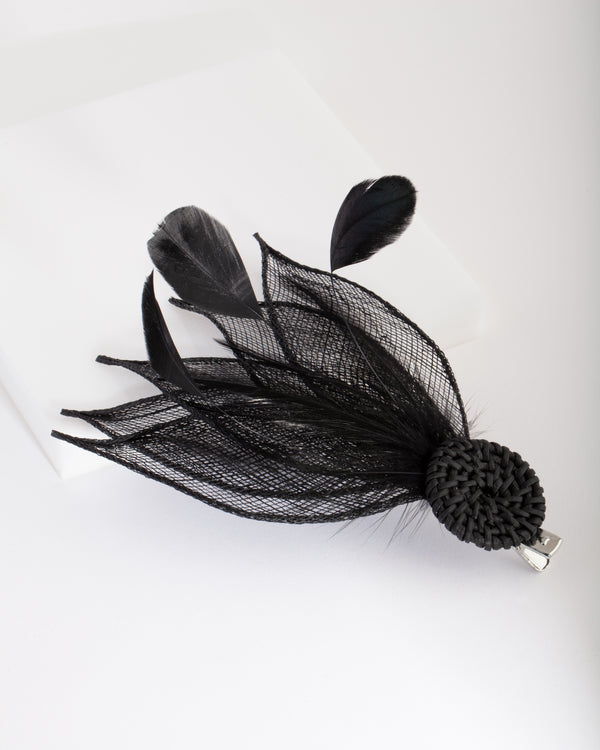 OCHR BLK SINA FTHR PLAIT CLIP