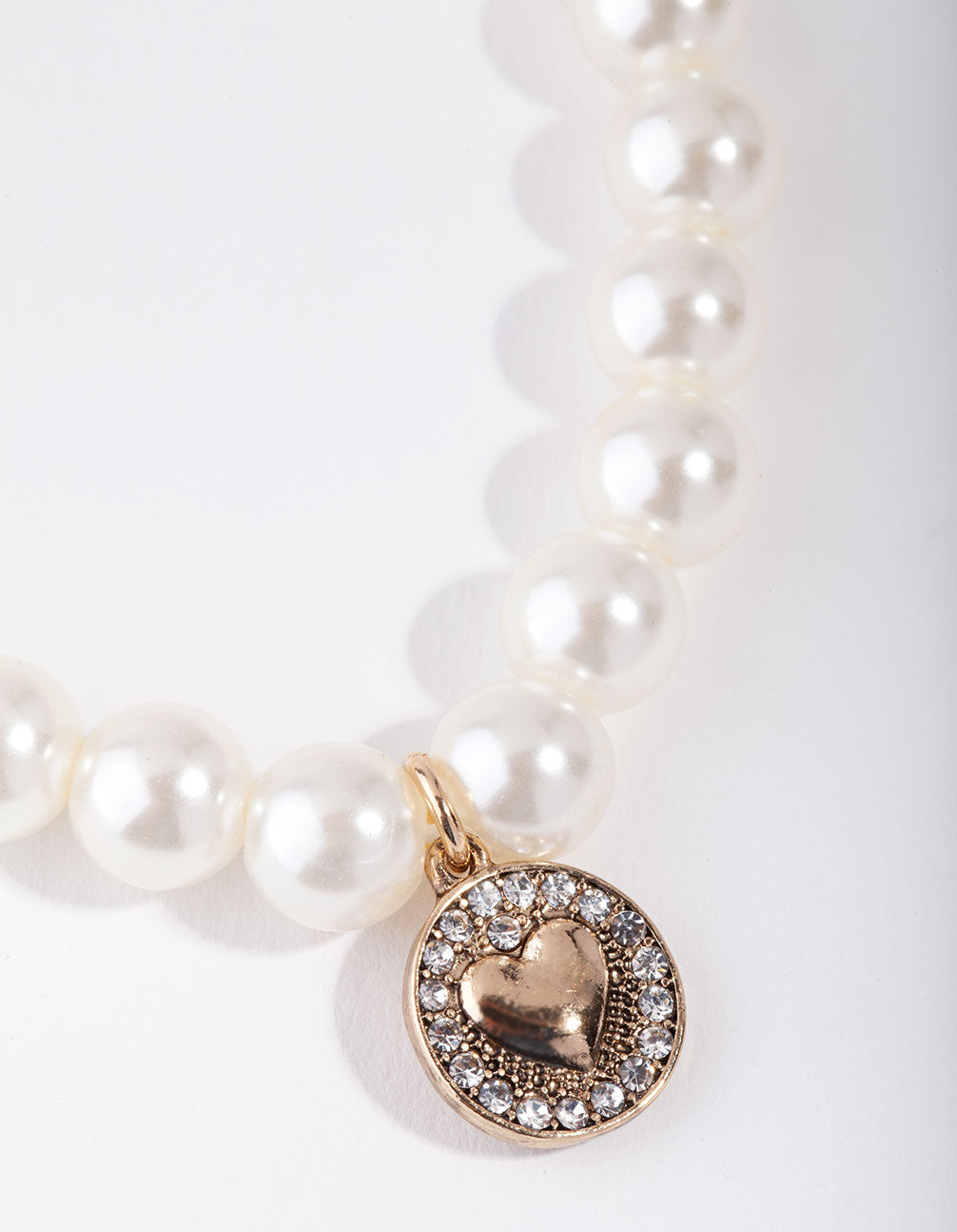 Plastic Diamante Heart Pearl Bracelet