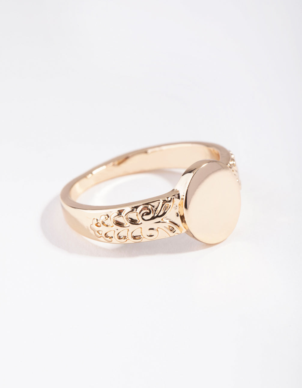 Gold Square Detailed Band Ring