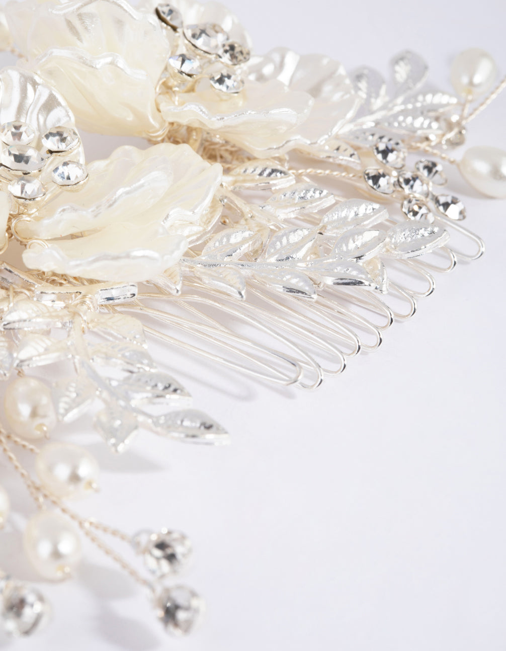 Silver Pearlised Flower Comb
