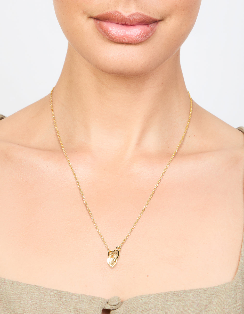 Gold Heart Thread Necklace