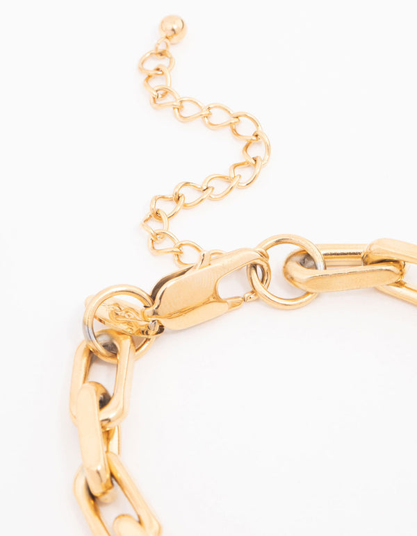 Featuring waterproof gold plated stainless steel with chunky link chain design closure detail view
