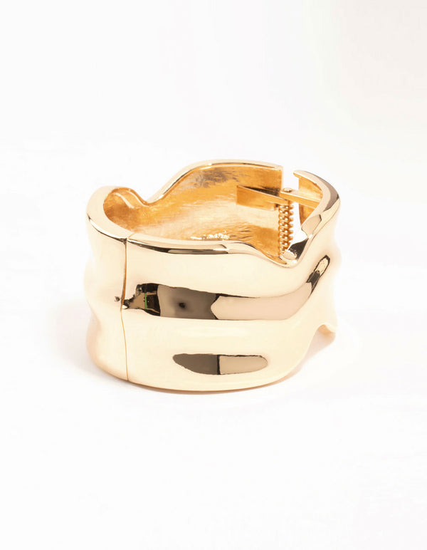 Gold Warped Wave Wrist Cuff
