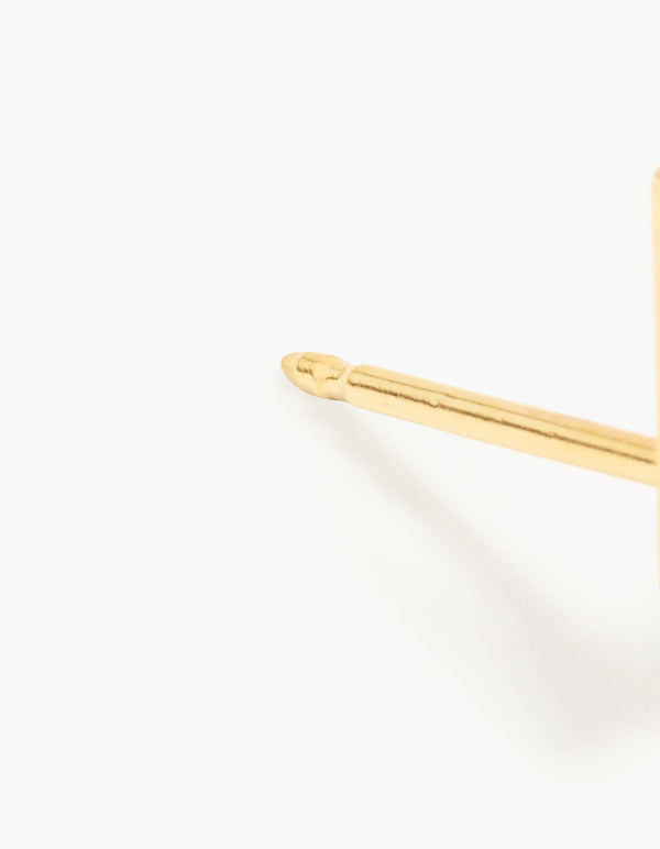 Highlighting a 24K gold plated surgical stainless steel lightning bolt piercing stud with closure detail view