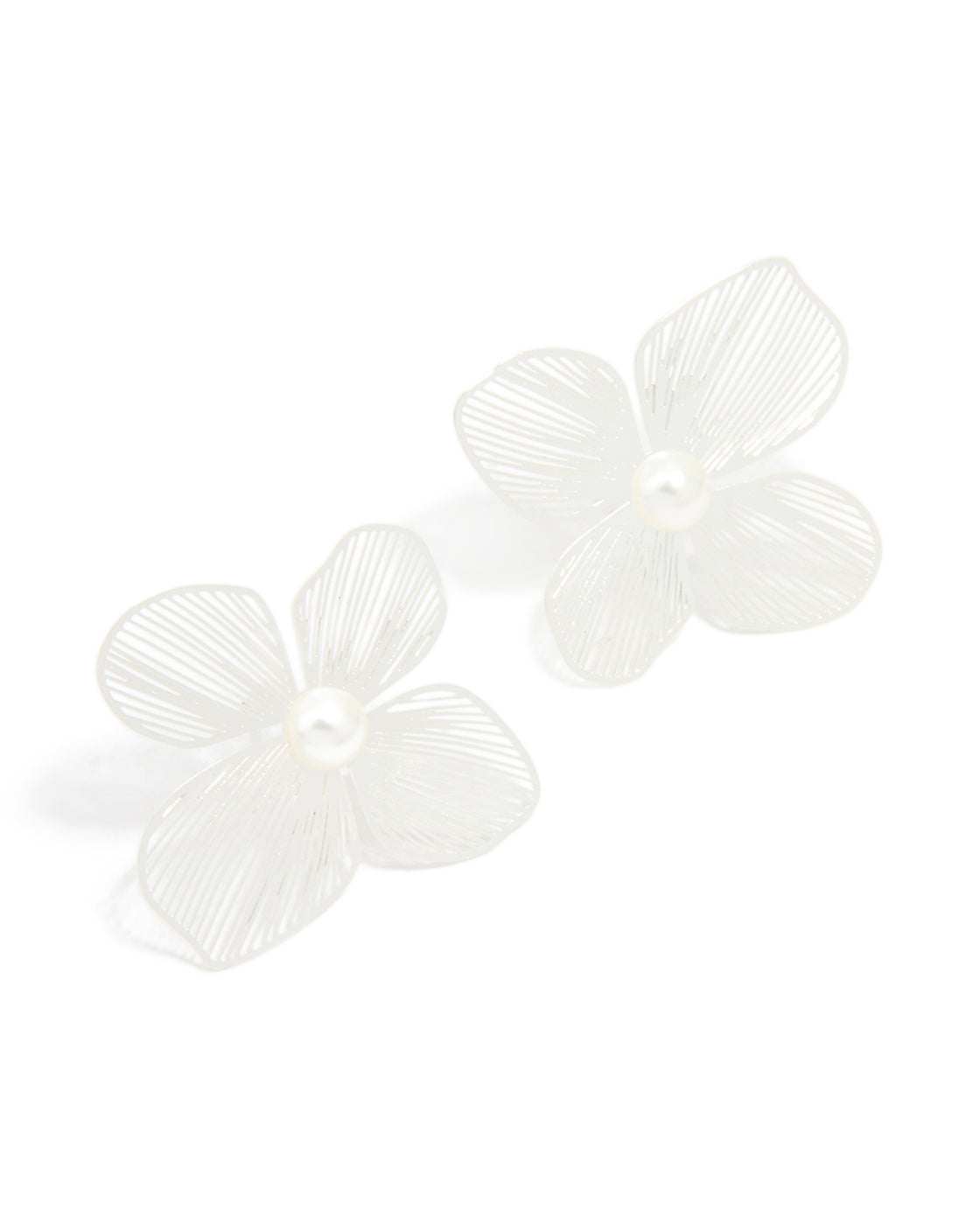 Silver Pearl Textured Flower Stud Earrings