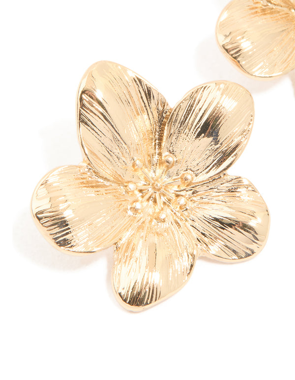 Gold Textured Flower Stud Earrings