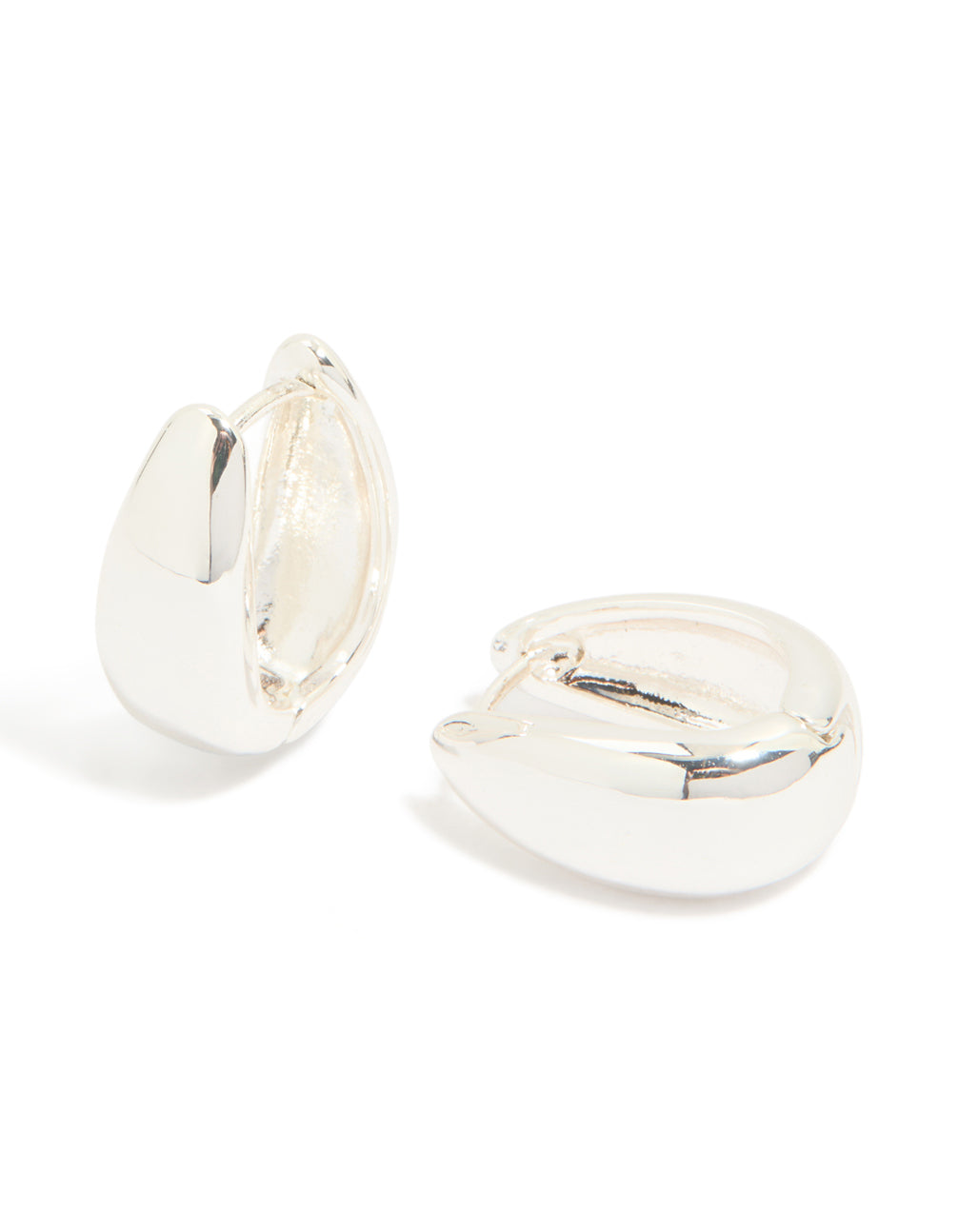 Silver Simple Huggie Earrings