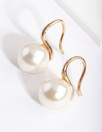 Gold Pearl Hook Earrings - link has visual effect only