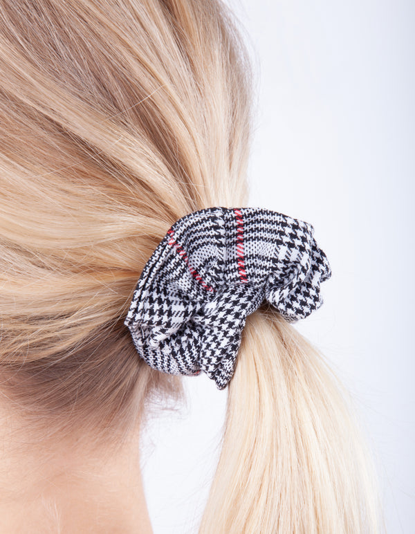 HESSN FB CHECK SCRNCHI 3PK