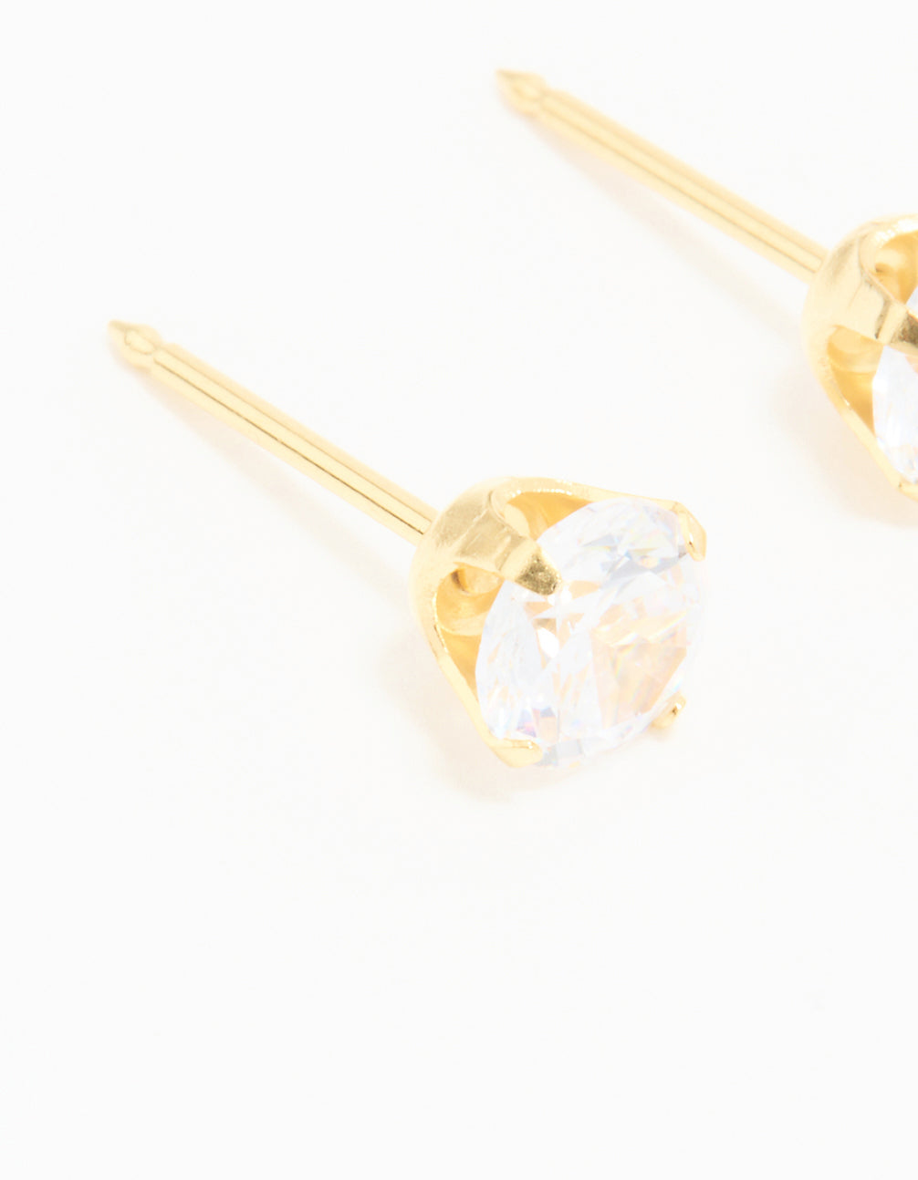 Showcasing 24K gold plated surgical stainless steel 5MM cubic zirconia piercing stud with clear stones and closure close up view