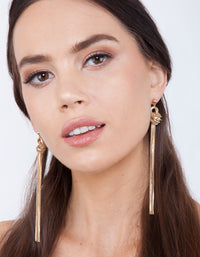 Gold Chain Knot Earrings - link has visual effect only