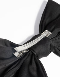 Black Bow Clip - link has visual effect only