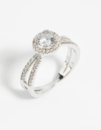 Silver Cubic Zirconia Ring - link has visual effect only