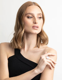 Silver Cubic Zirconia Emerald Cut Ring - link has visual effect only