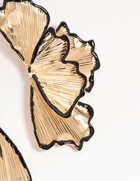 Black & Gold Etched Floral Stud Earrings - link has visual effect only