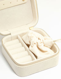 Cream Suede Small Square Jewellery Case - link has visual effect only