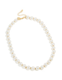 Gold Plated Diamante & Pearl Necklace - link has visual effect only