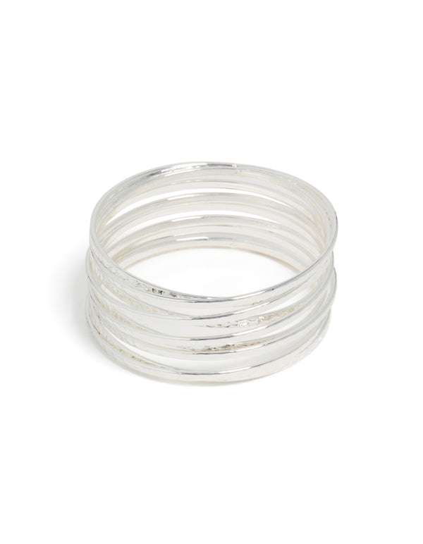 Discover this silver bangles pack designed with a multi-layered stacking style front view