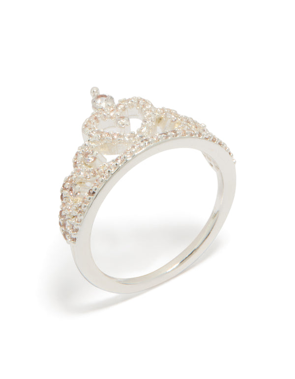 Elegant a statement ring with a princess heart design, crafted from plated metal and featuring a clear cubic zirconia stone side detail view