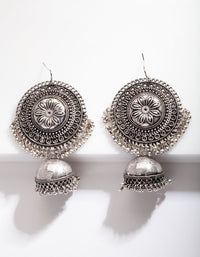 Antique Silver Detailed Earrings - link has visual effect only