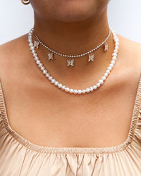 Freshwater Pearl Short Necklace - link has visual effect only